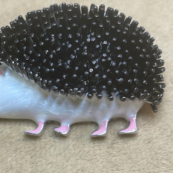 Cute Hedgehog Brooch with Pink Feet - Picture 3 of 5